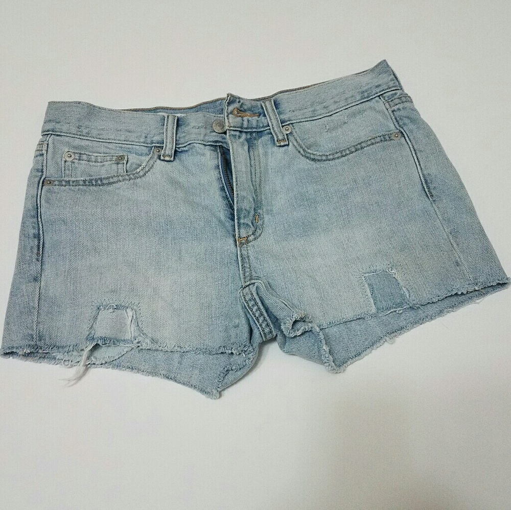 26 Gap Distressed Patchwork Denim Shorts